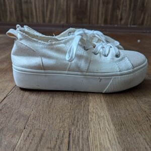 POP Platform Sneakers